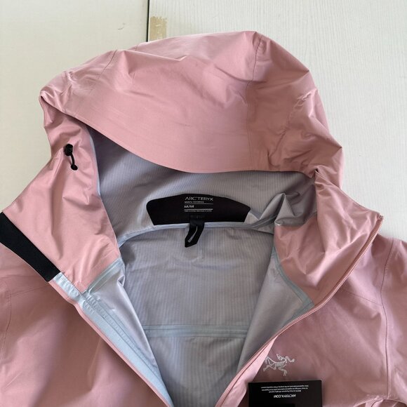 Pink Arcteryx Beta Series Beta LT JacketHooded Hardshell Unisex Jacket Size M - Picture 7 of 7